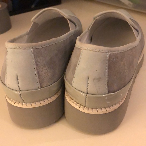 Donald Pliner Shoes Never Worn - Picture 2 of 3